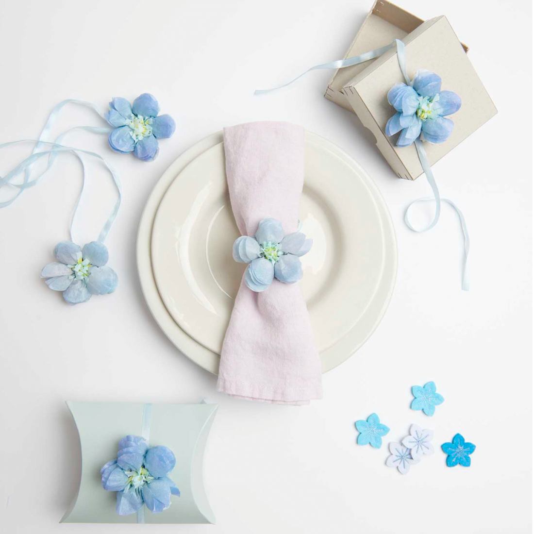 Tissue papieren bloemen vergeet-me-nietjes 5 stuks